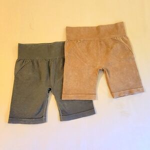 NWOT Nikibiki BUNDLE OF TWO Seamless Ribbed Biker Shorts
